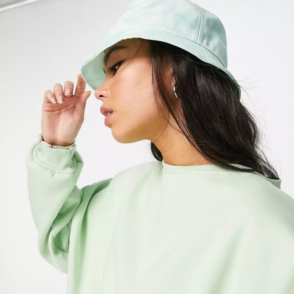 NWT Unisex Nike Sportswear Tie-Dye Bucket Hat - Picture 7 of 12